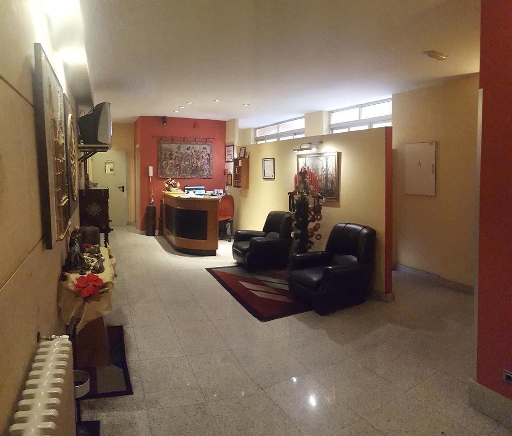 Hostal Guzman El Bueno By Gaiarooms 레온 외부 사진